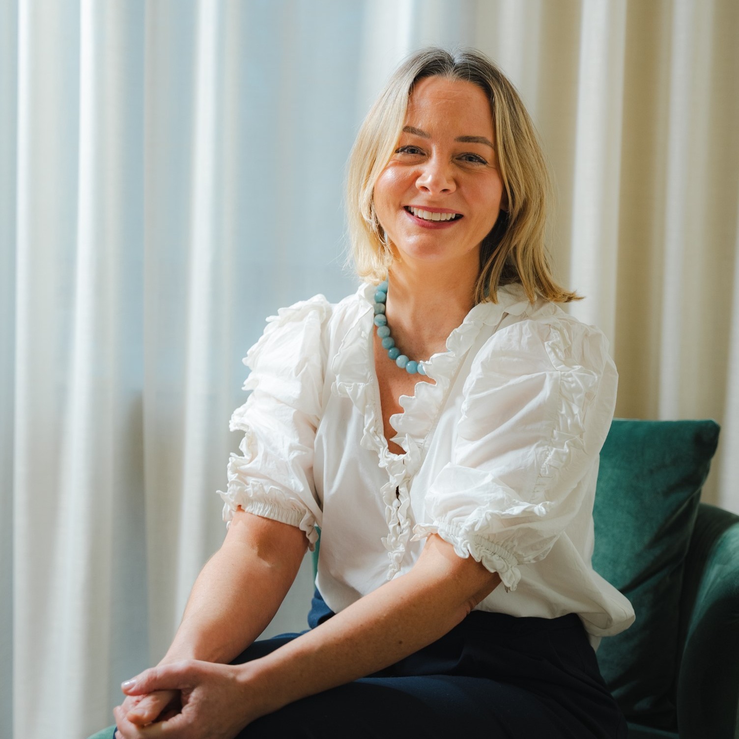 Dr Alanna Hare FRCP